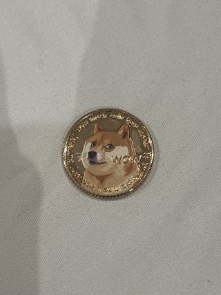 Moneda Doge WOW