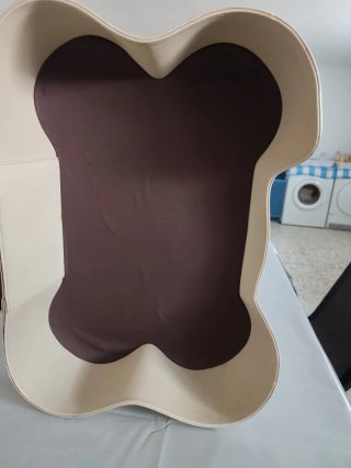 Cama para perro diseño hueso en polipiel
