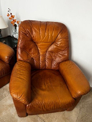 Sofá y 2 sillones de piel marrón