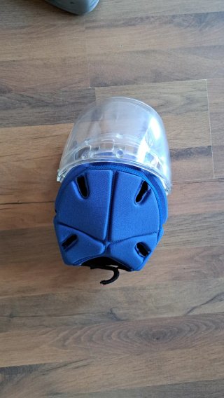 Casco Hockey Patines talla S Azul con Pantalla