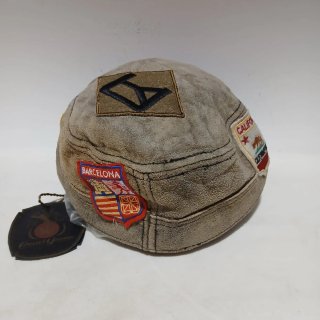 Gorra Goorin Bros Beige con Parches
