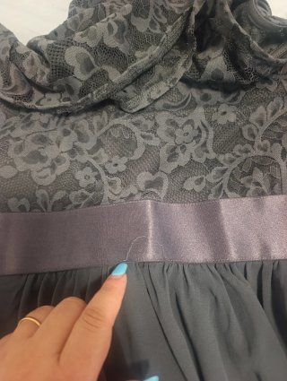 Vestido elegante gris