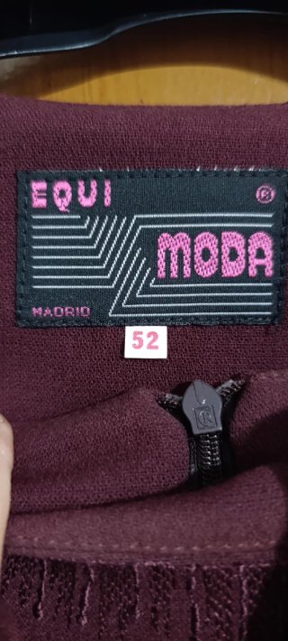 Vestido morado manga corta