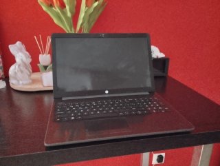 Ordenador HP Gris (a reparar entrada de carga)