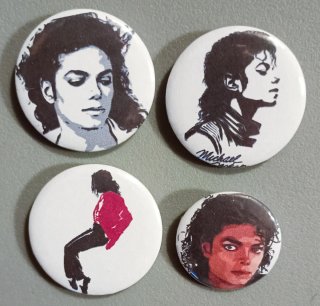 MICHAEL JACKSON SET 4 SPILLE