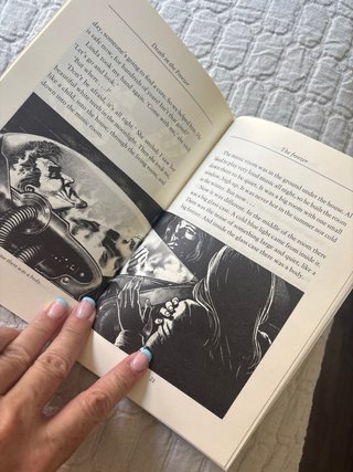 Oxford Bookworms Library: Stage 2: Death in the...