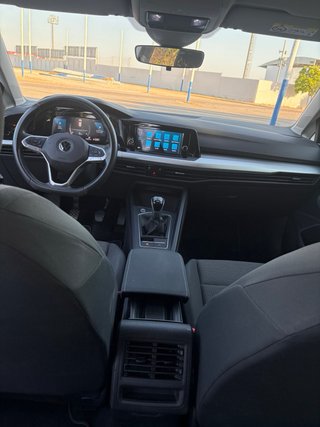 VOLKSWAGEN GOLF 2022