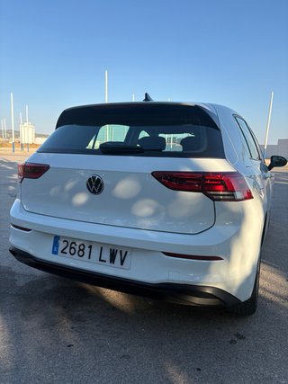 VOLKSWAGEN GOLF 2022