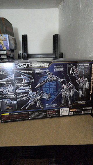 Macross Frontier VF-25F Tornado Messiah Valkyrie A