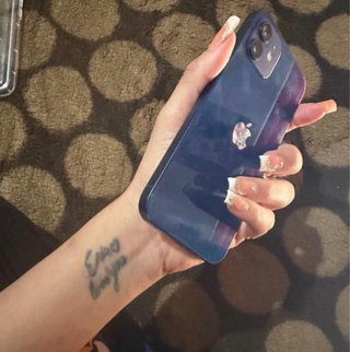iPhone 12 128GB Azul - Batería 77%