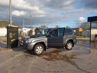 Toyota Land Cruiser 2005