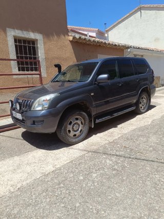Toyota Land Cruiser 2005