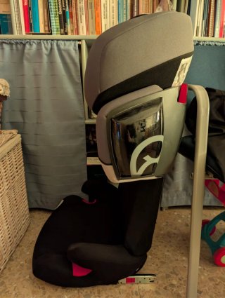 Silla de coche Cybex gris a partir de 3 años