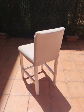 Taburetes altos IKEA Bergmund (3 unidades)