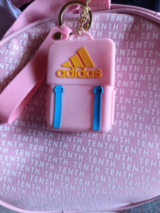 Bolsa de deporte TENTH + Llavero Adidas