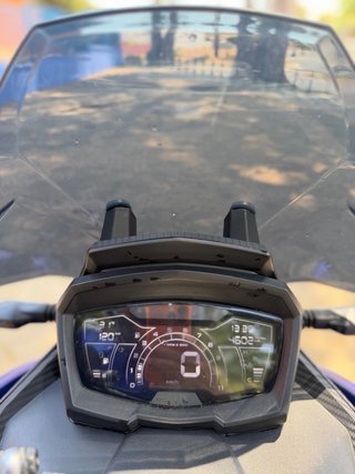 Aprilia SRGT 125 Azul y Negra