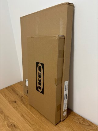 Escritorio y silla infantil Ikea Sundvik