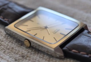 Seiko Dolce Tank 5931 5280 Titanium Nitride 1980