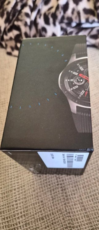Caja Samsung Galaxy Watch vacía