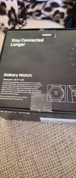 Caja Samsung Galaxy Watch vacía