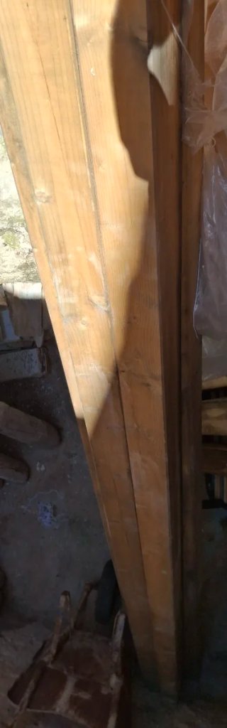 VIGAS MADERA PINO 5.70