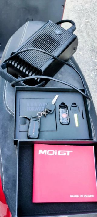 Moto Eléctrica NIU MQi GT Roja