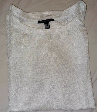 Camiseta plateada brillo sutil manga corta