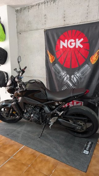 Yamaha MT-09 Gen 3 2021 Negra