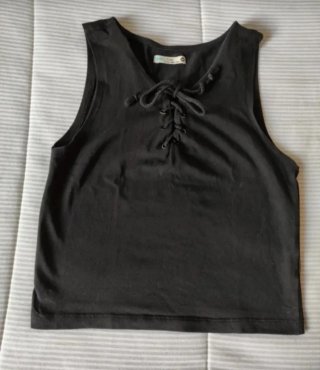 Top negro Inside cordones talla M