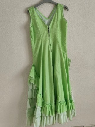 Traje Flamenca Verde con Lunares Blancos