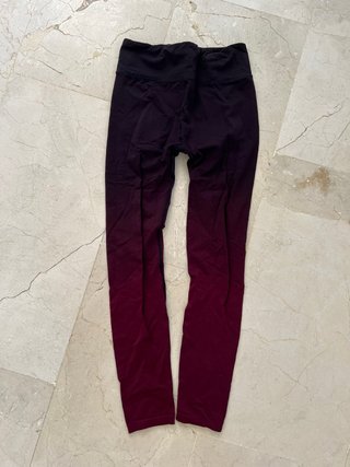 Leggings deportivos degradado negro/morado