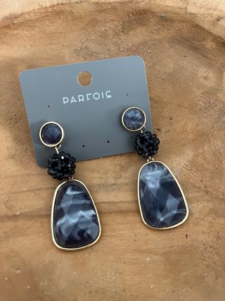 Pendientes Parfois negros y grises