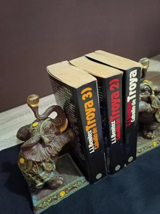 Coppia di Supporti per Libri a Forma di Elefante Indiano