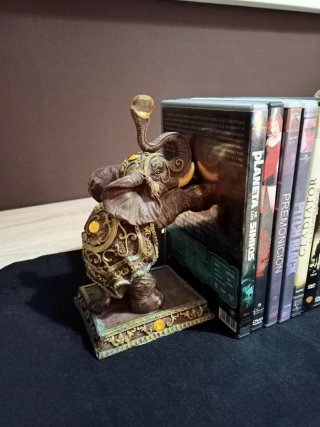 Coppia di Supporti per Libri a Forma di Elefante Indiano