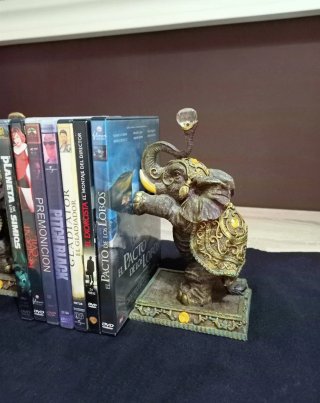 Coppia di Supporti per Libri a Forma di Elefante Indiano