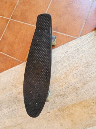 Skateboard nero