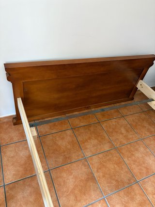 Cama de madera maciza 135×200