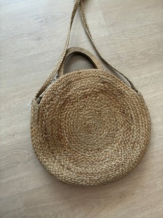 Bolso redondo Zara yute