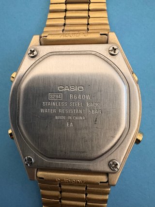 Orologio Casio Vintage B640W Anni '80 Oro/Argento