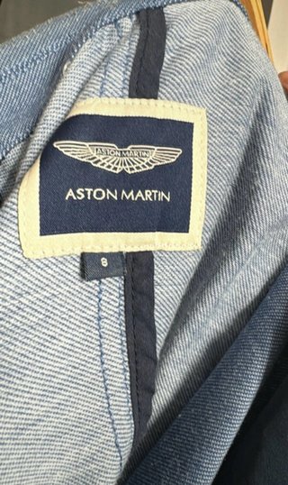 Americana Aston Martin niño 8 años