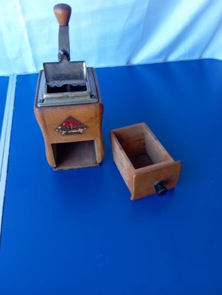 Macinino caffè Dienes vintage anni '50