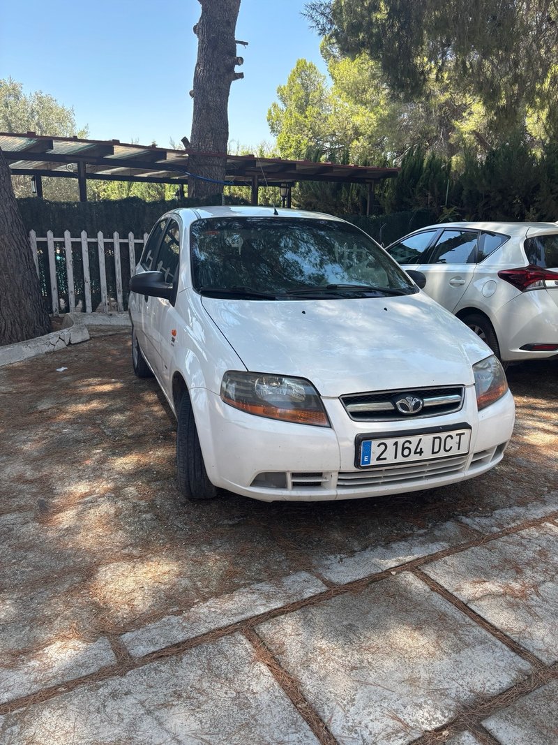 Daewoo Kalos - foto 1