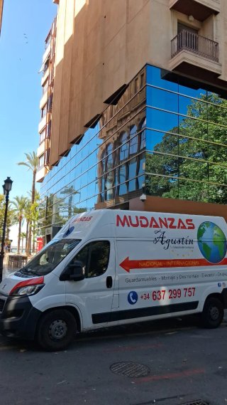 Mudanzas y alquiler de furgoneta