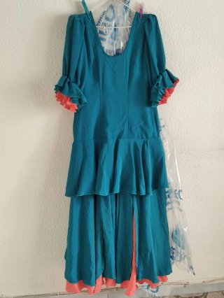 Traje Flamenca Agua Marina con Volantes Naranjas