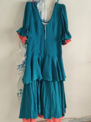 Traje Flamenca Agua Marina con Volantes Naranjas