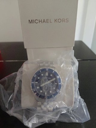 Reloj Michael Kors Azul y Plateado Nuevo