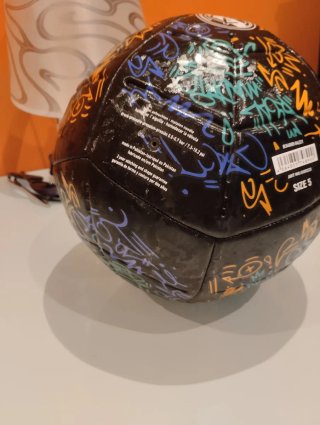 Balón Real Madrid Adidas Graffiti