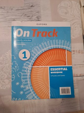 Libro de inglés y cuadernillo