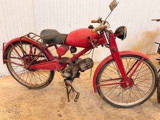 Lote 2 Guzzi Hispania 49 Rojas