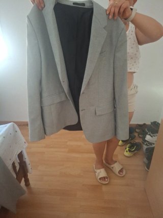 Traje gris